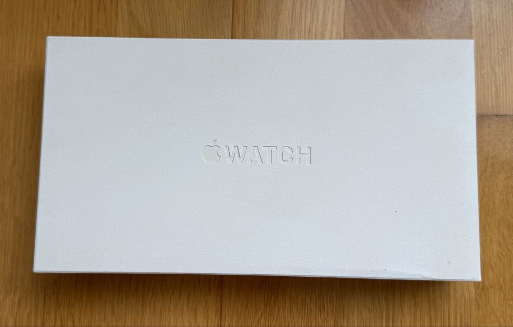 Apple Watch Ultra 2 GPS Cellular 49mm Titânio Natural