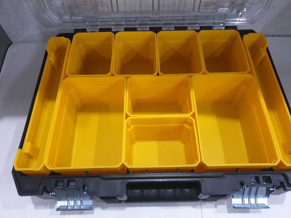 Органайзер с прозрачной крышкой Dewalt DWST-17805 из США