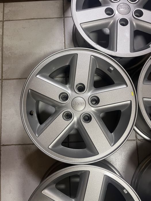 Jantes 16” 5x127 Originais Jeep Wrangler