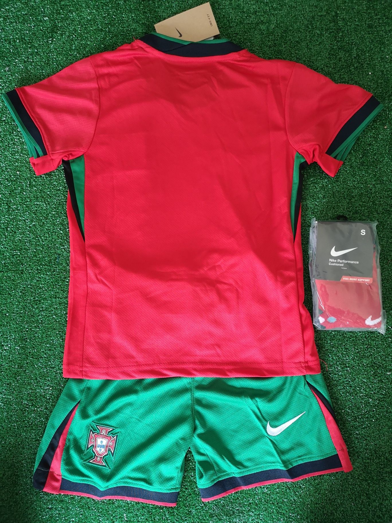 Kit Criança Portugal 2024