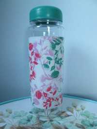 Nowa butelka na wodę, bidon w kolorowe liście i kwiaty