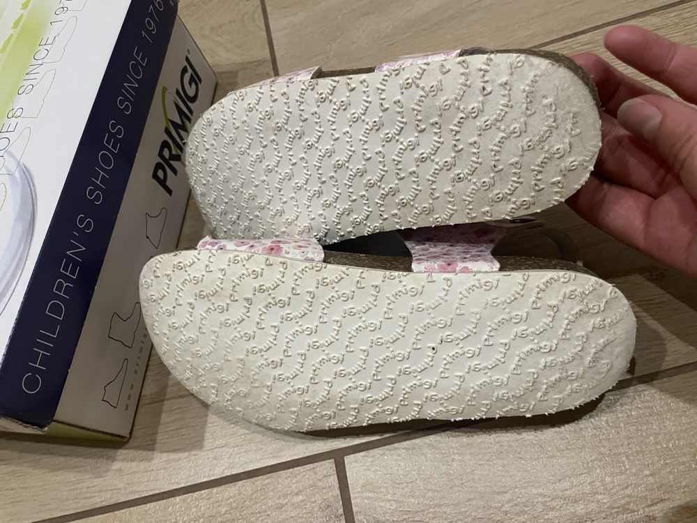 Sandałki dziewczęce Primigi rozm.31