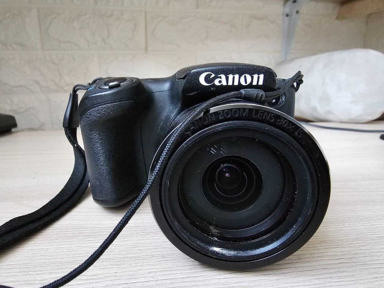 Canon PowerShot SX400 IS