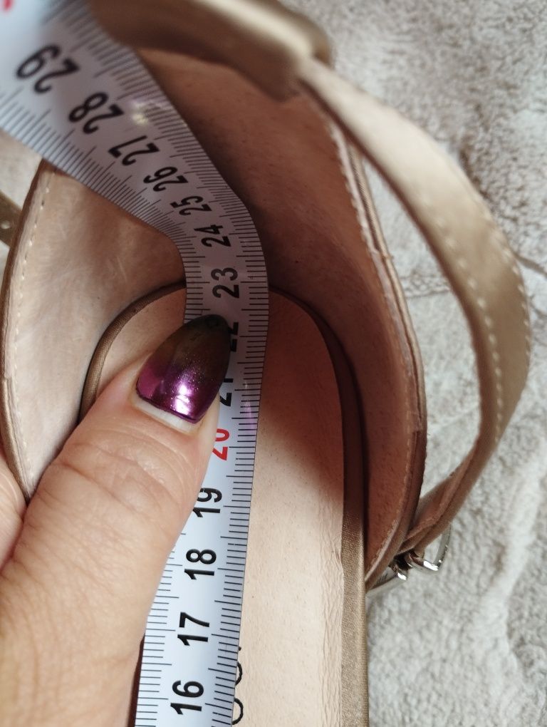 Sandały damskie eleganckie Sofie schnoor