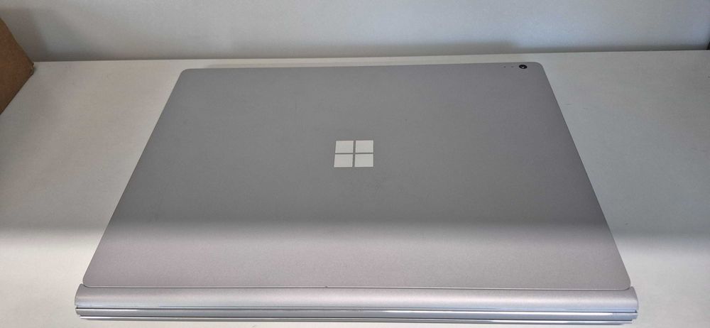 Microsoft Suprface Book 2 14 2K dotyk i7-6600U 16GB RAM 512SSD Win 11