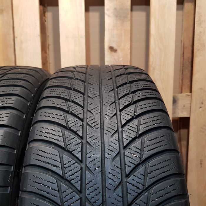 Bridgestone Blizzak LM001 205/60/16 Шини Зимові комплект 4шт з Європи
