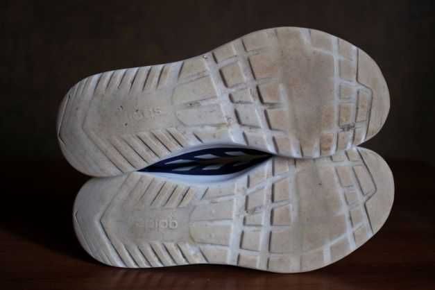 Кроссовки для отдыха adidas 38р стелька 24 см original