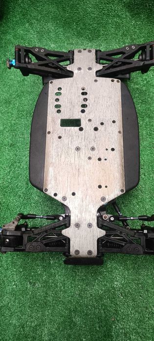 Chassi RC buggy 1/8