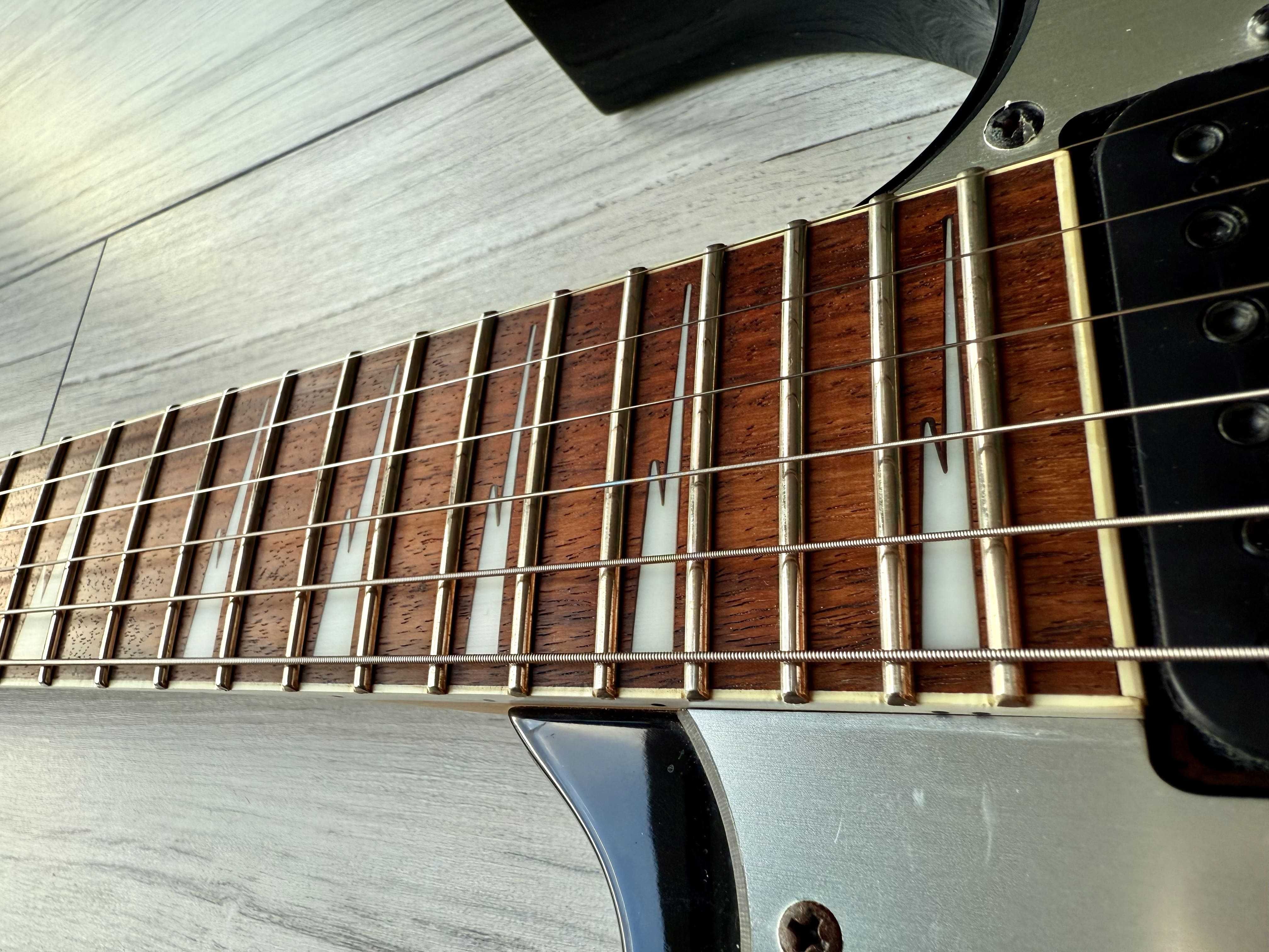 Ibanez RG350EXZ – świetny stan, doskonałe progi, klasyczny RG!