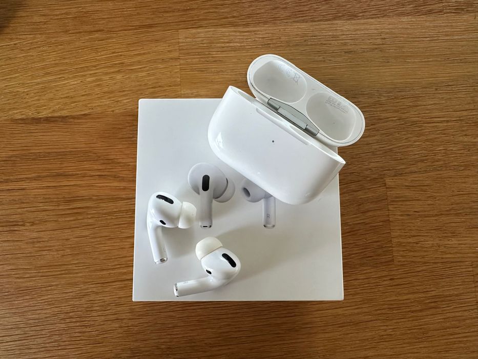 Apple AirPods Pro (1st gen.) sprawne, dowód zakupu A2083 A2084 A2190