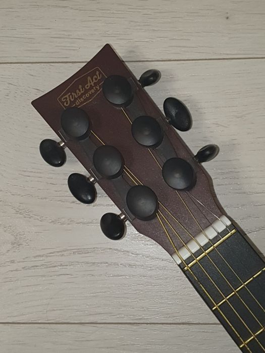 Дитяча гітара First Act Discovery