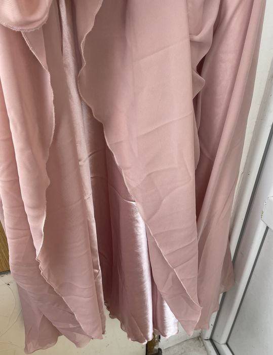 Вечернее, нарядное платье