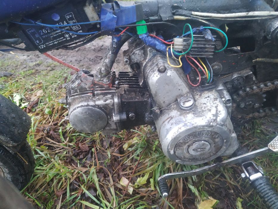 Продам міні мотоцикла 70 куб можна обмінятися