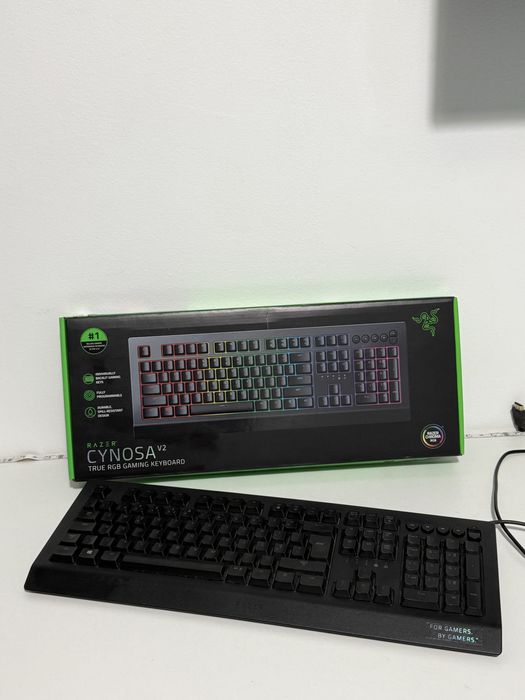 Teclado Razer Cynosa V2