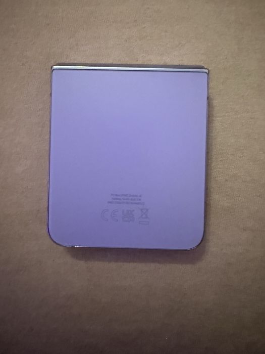 Samsung galaxy z flip 4