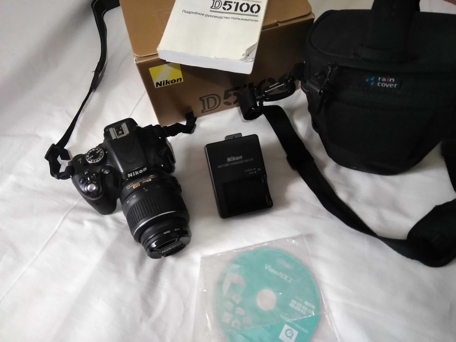 Продам фотоапарат Nikon D5100