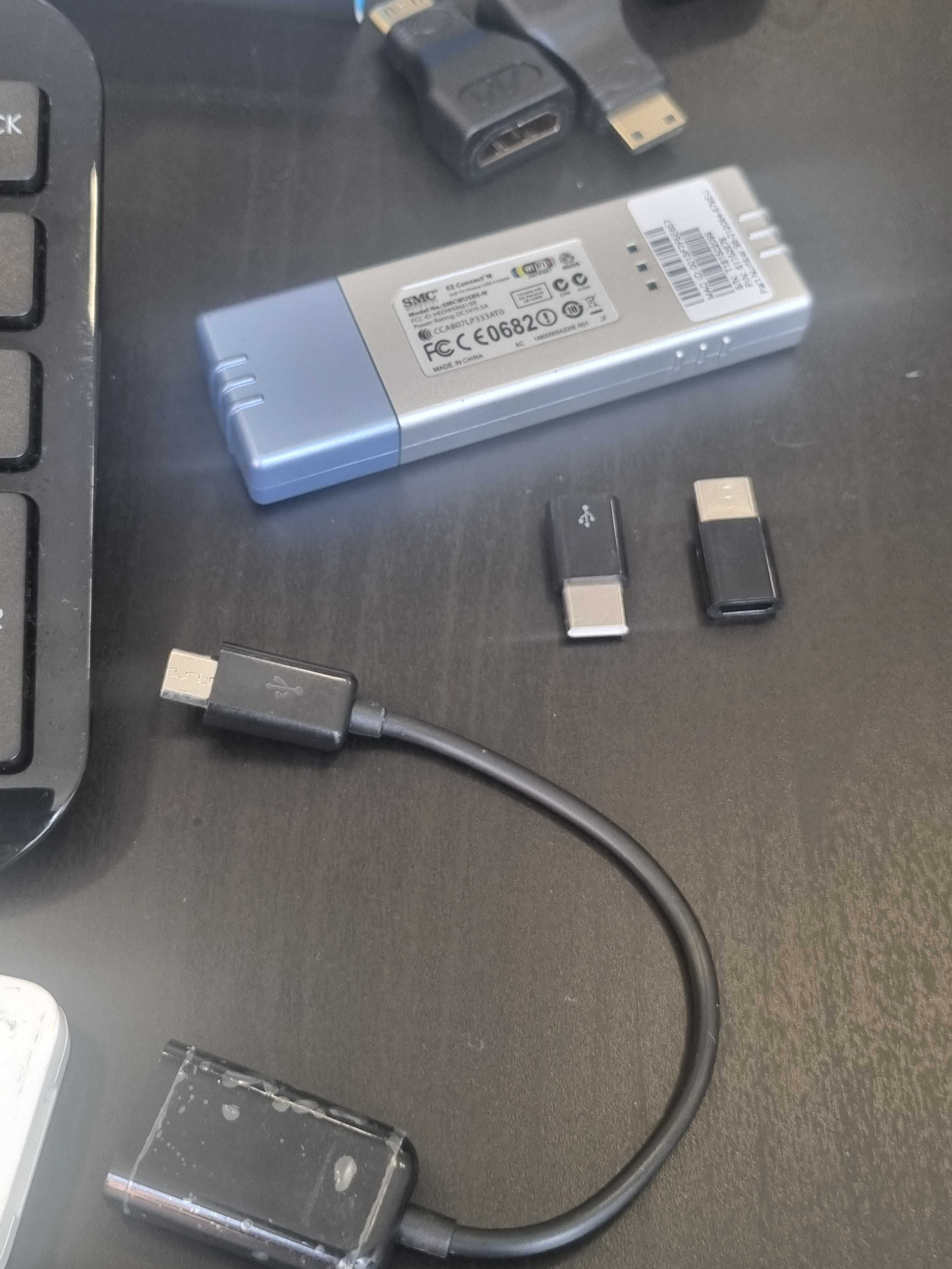 Acessórios HDMI/USB/Adaptadores + Teclado + Wireless Display - 20 €