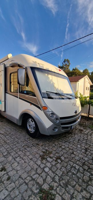 Carthago Chic c-line caixa automática