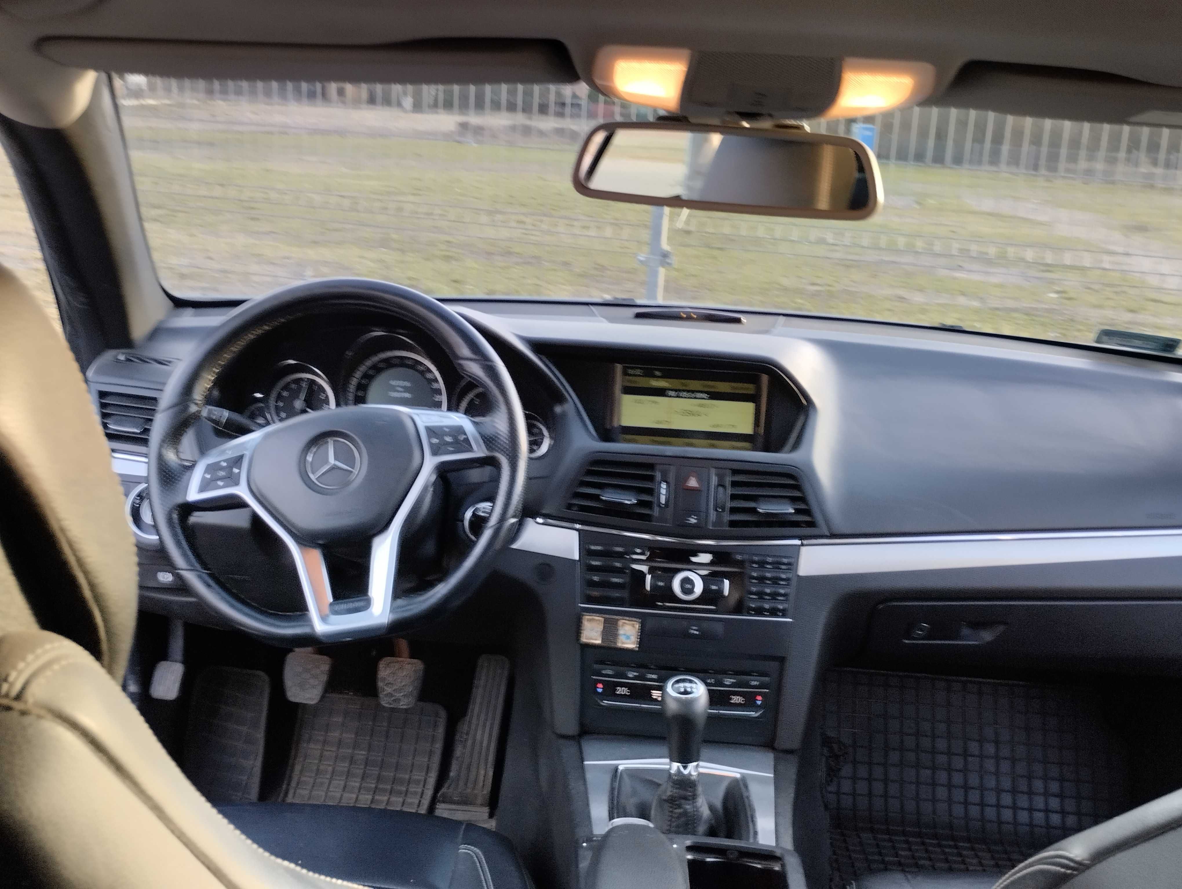 Mercedes-Benz klasy E Coupe 2.2 CDI W207 / C207