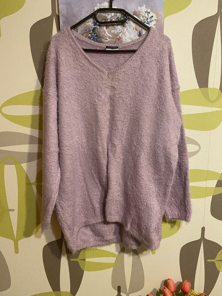 Miły sweter damski asymetryczny lila rozm. 42/xl