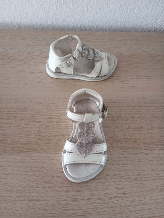 Sandálias Tamanho 20