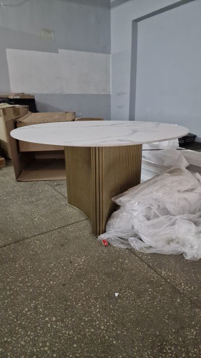 Stół do jadalni marmur zlote nogi glamour stół marmurowy 130 cm