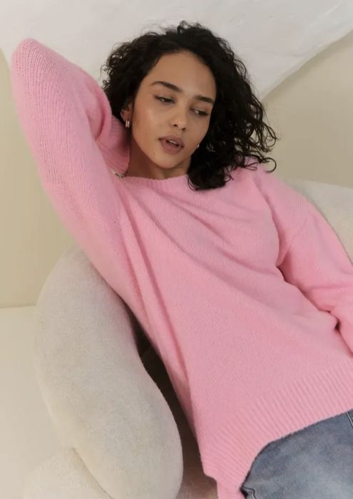 Светр жіночий  в різних кольорах