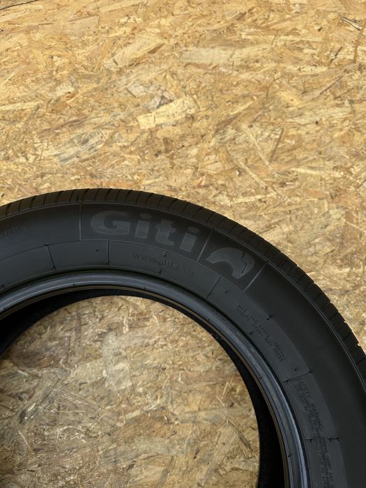 Пара шин 205/60 R16 92V Giti  GitiComfort 228 v1.гума резина шини
