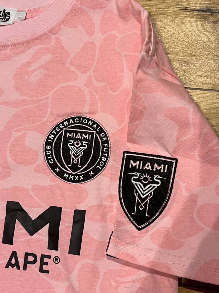 Różowa koszulka Bape x Inter Miami