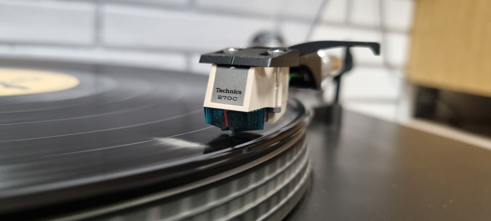 Gramofon TECHNICS SL-B3 Full automatic REPEAT. Japan