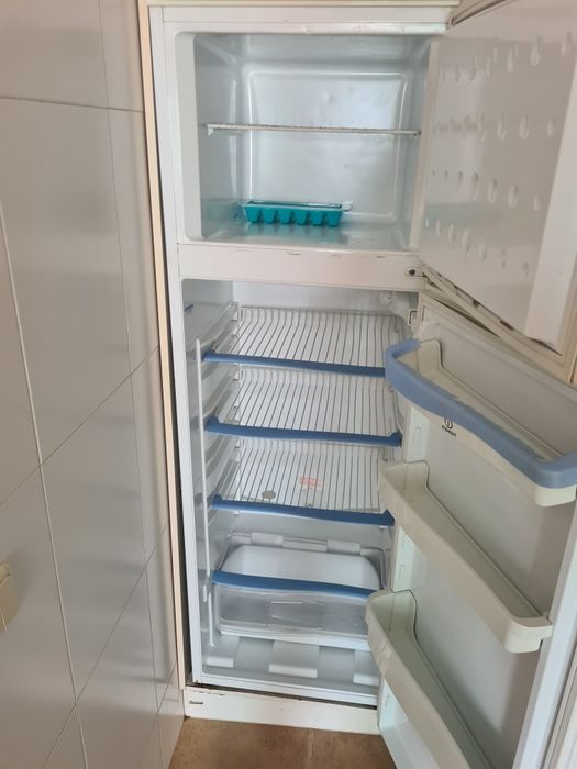 Frigorífico de 2 Portas