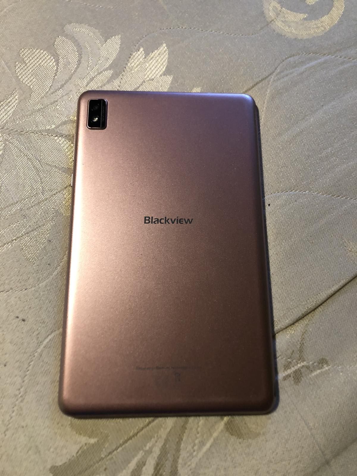 Продам планшет 3/32 Blackview