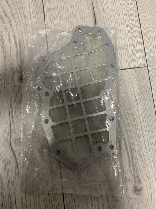 Масляний фільтр АКПП на Nissan Pathfinder R51