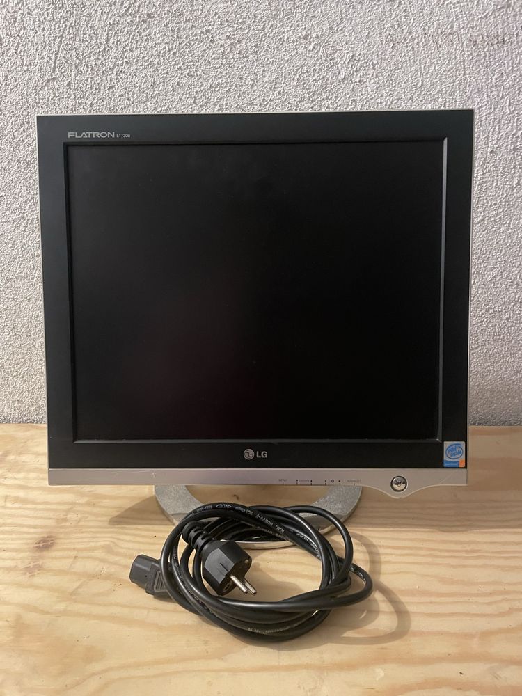 Monitor LG Flatron 17