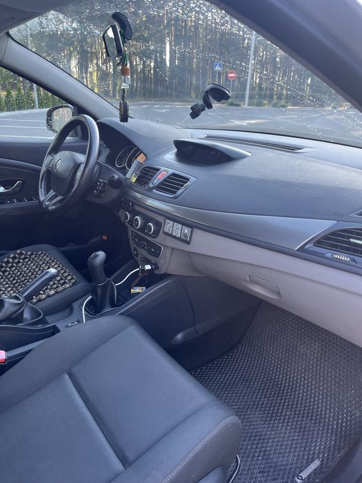 Продам хороший та економний автомобіль!!!