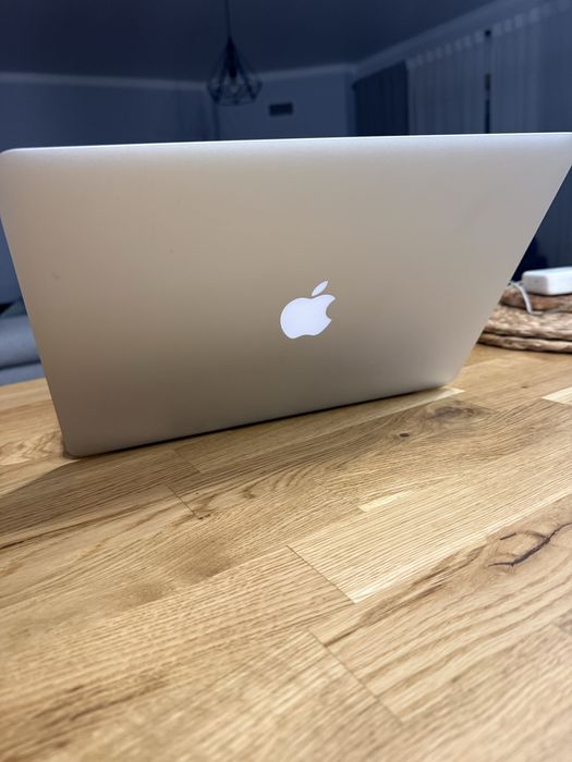 Macbook Air 13 (2017)