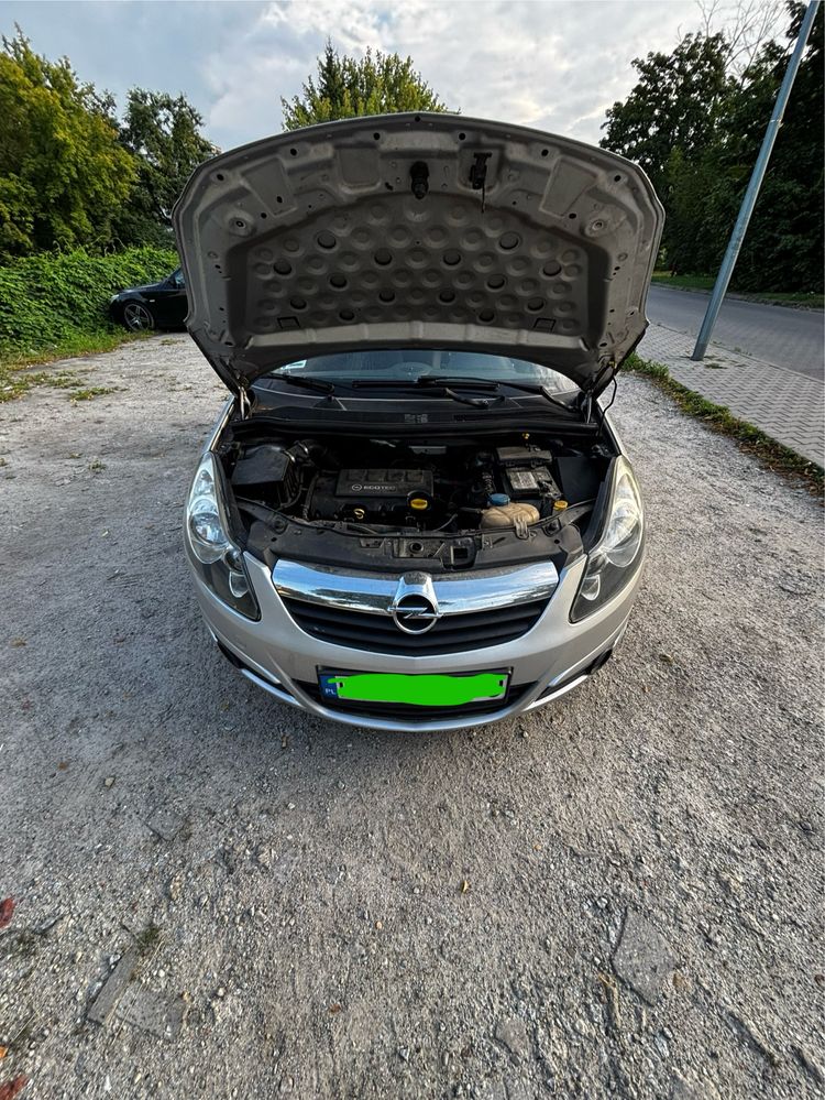 Sprzedam Opel Corsa D 2010R