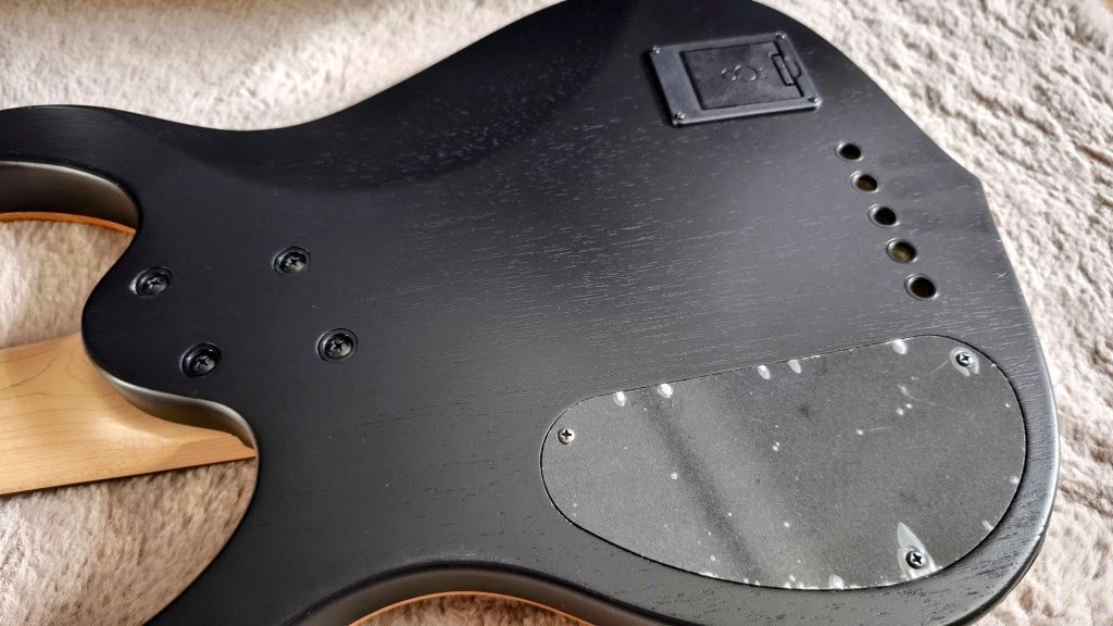 Marcus Miller M2 5strun 2gen gitara basowa + pokrowiec