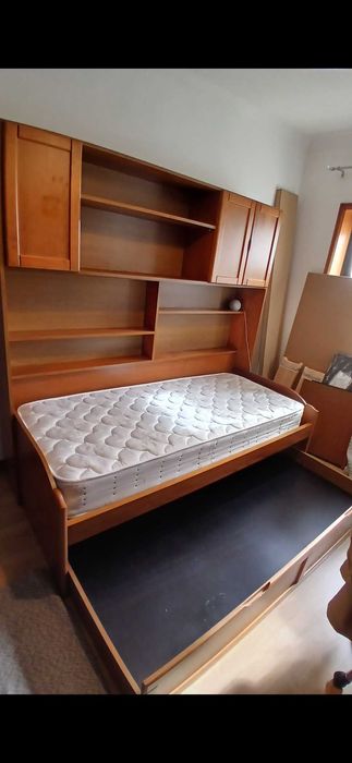 Conjunto de Cama Dupla e Armário embutido de Qualidade (Madeira e MDF)