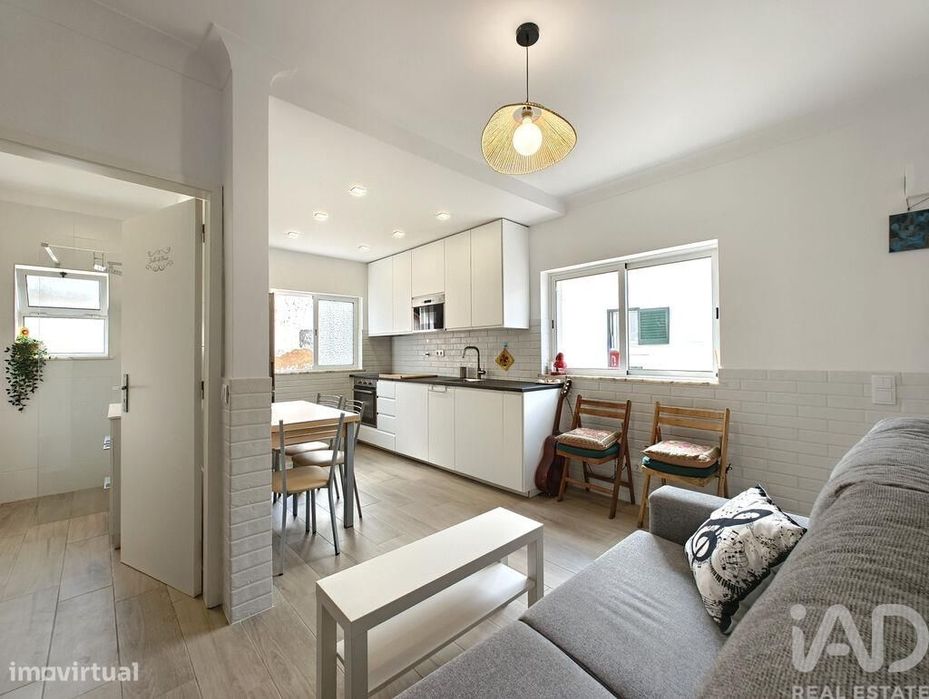 Casa de aldeia T2 em Bensafrim e Barão de São João de 60,00 m2