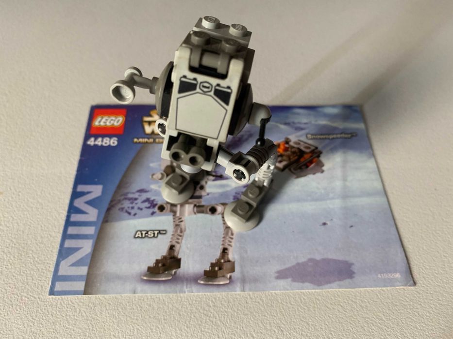 Lego Star Wars 4486: AT-ST c/ manual