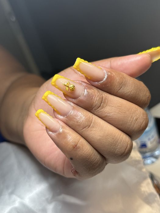 Unhas de gel laranjeiro