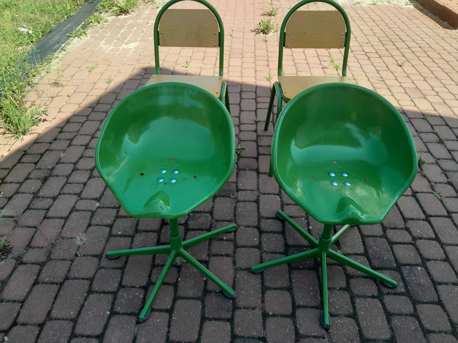 Krzesło 4 szt., stołek industrial, loft, PRL siedzisko rolnicze