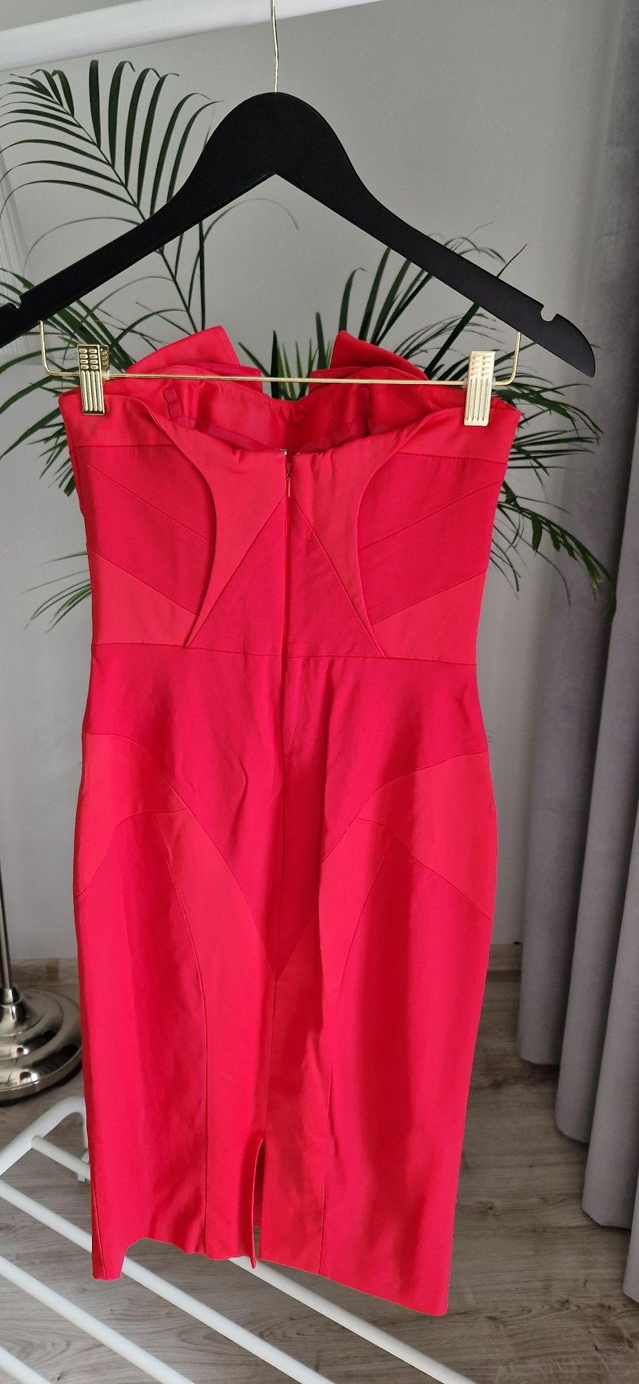Czerwona kobieca sukienka Coast rozmiar XXS