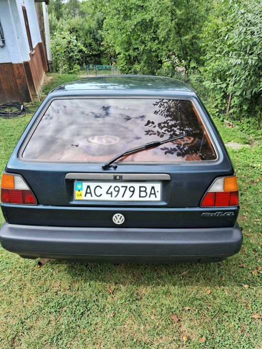 Продам машину Гольф2