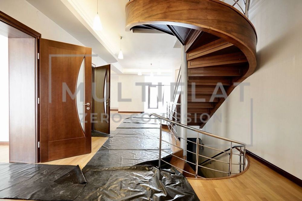 Вишеньки, Золоче Прованс. 450м², корт, сауна, басейн, 13 сот. Без %