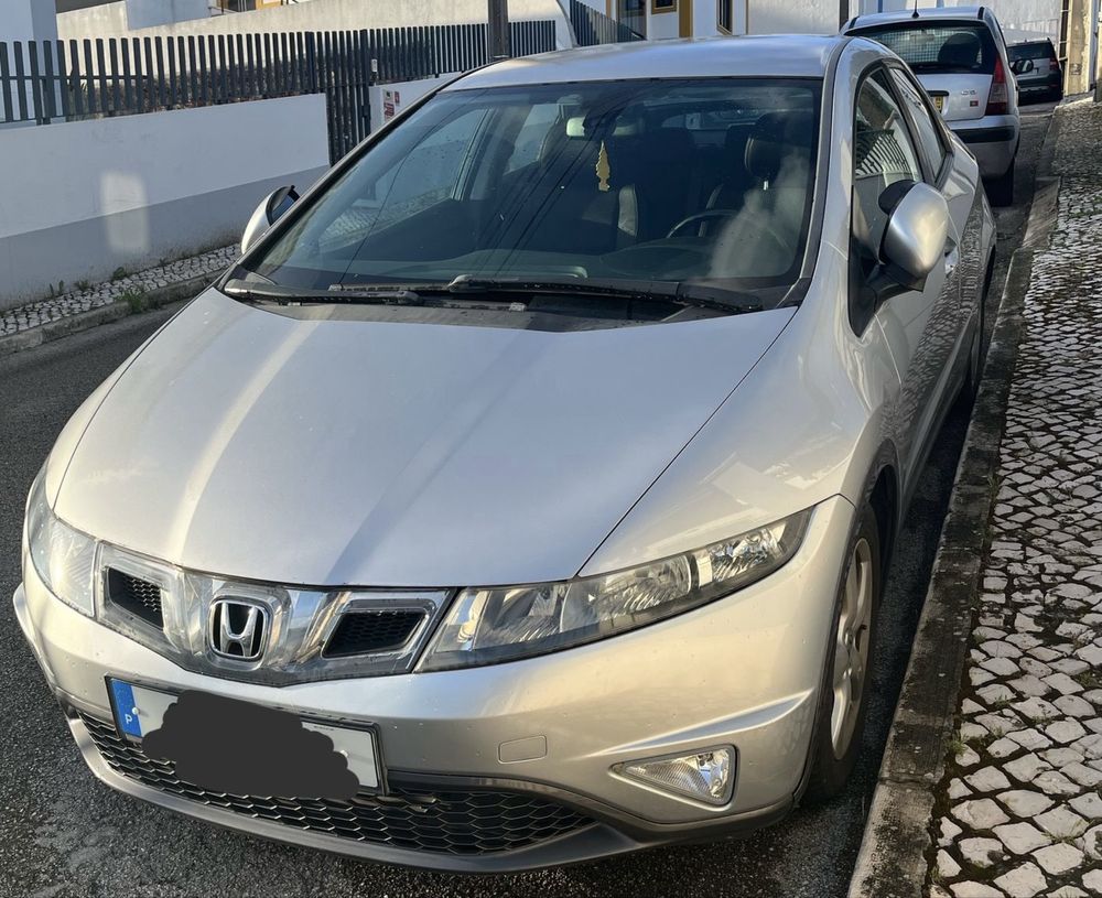 Vendo Honda Civic 1.4 a gasolina, poucos Kms