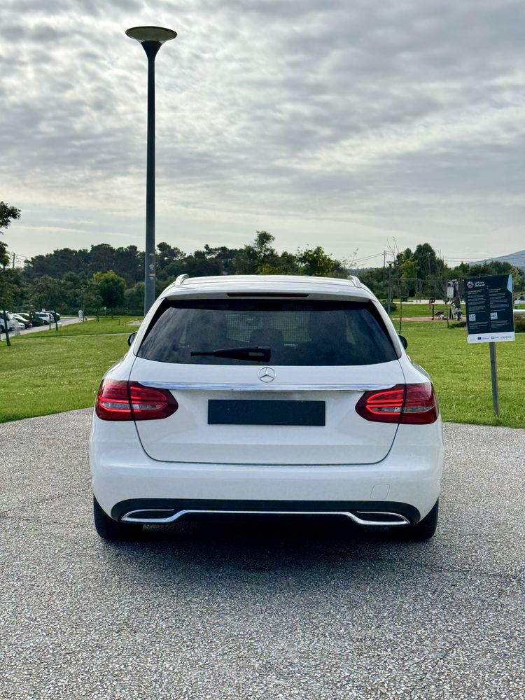 Mercedes-Benz C220d