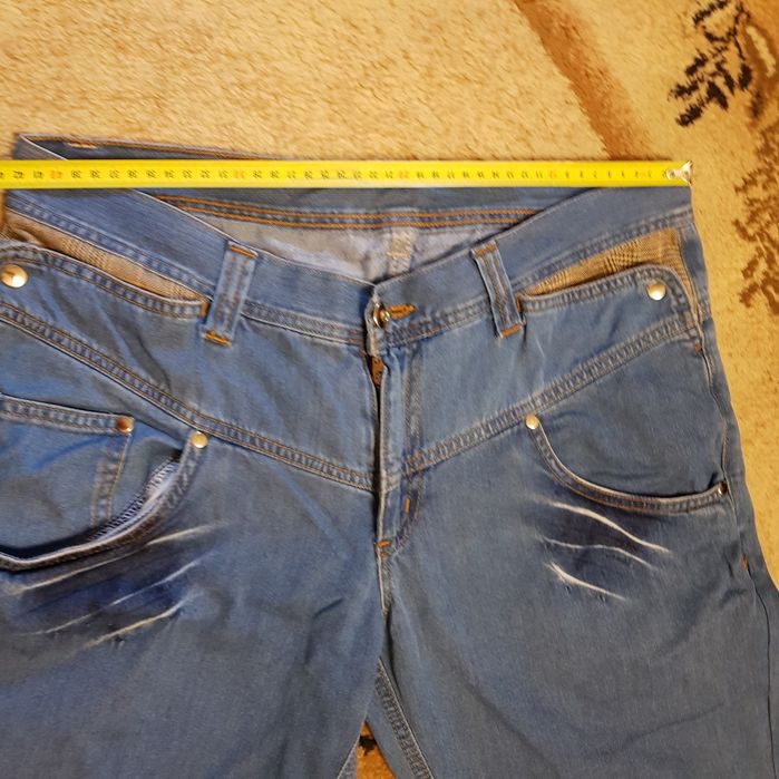 Джинсы  L34  W34