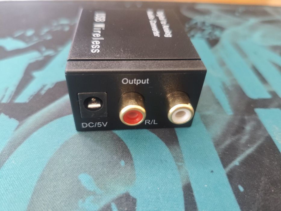 Аудіо конвектор декодер звуку з цифрового оптичного в аналоговий